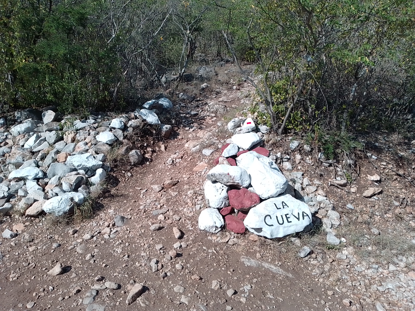 Inicio ruta a cuevas topo chico