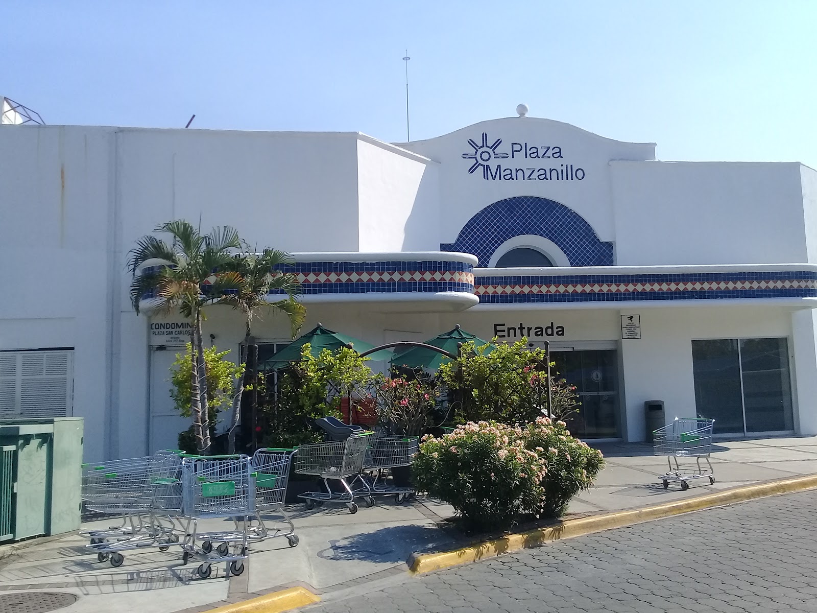 La Comer Manzanillo