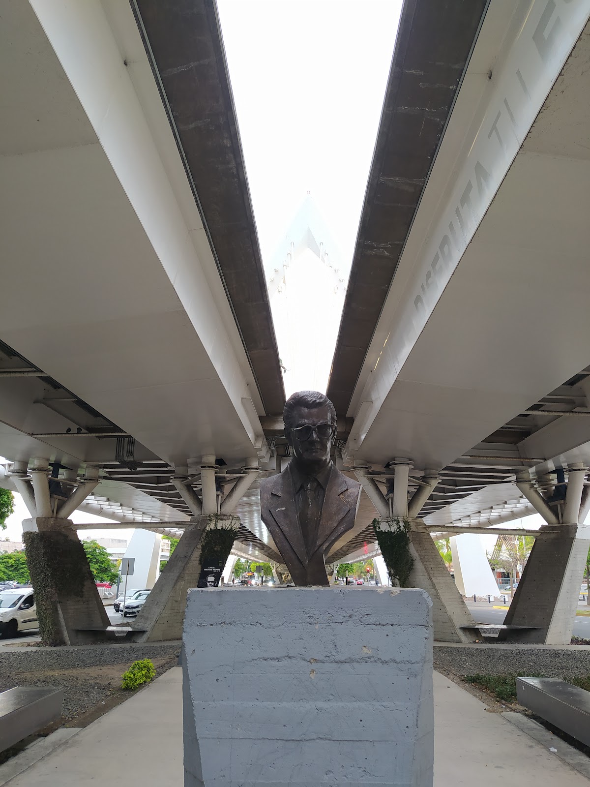 Parque Lineal Jorge Matute Remus