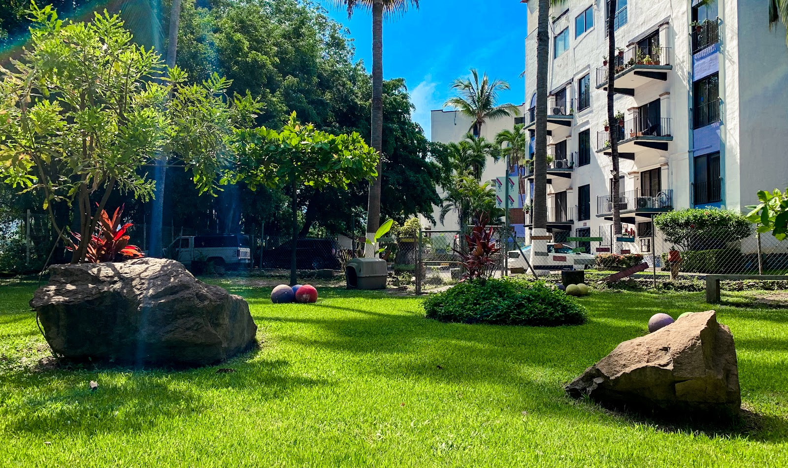 Hotel Puerto de Luna Pet Friendly & Family Suites