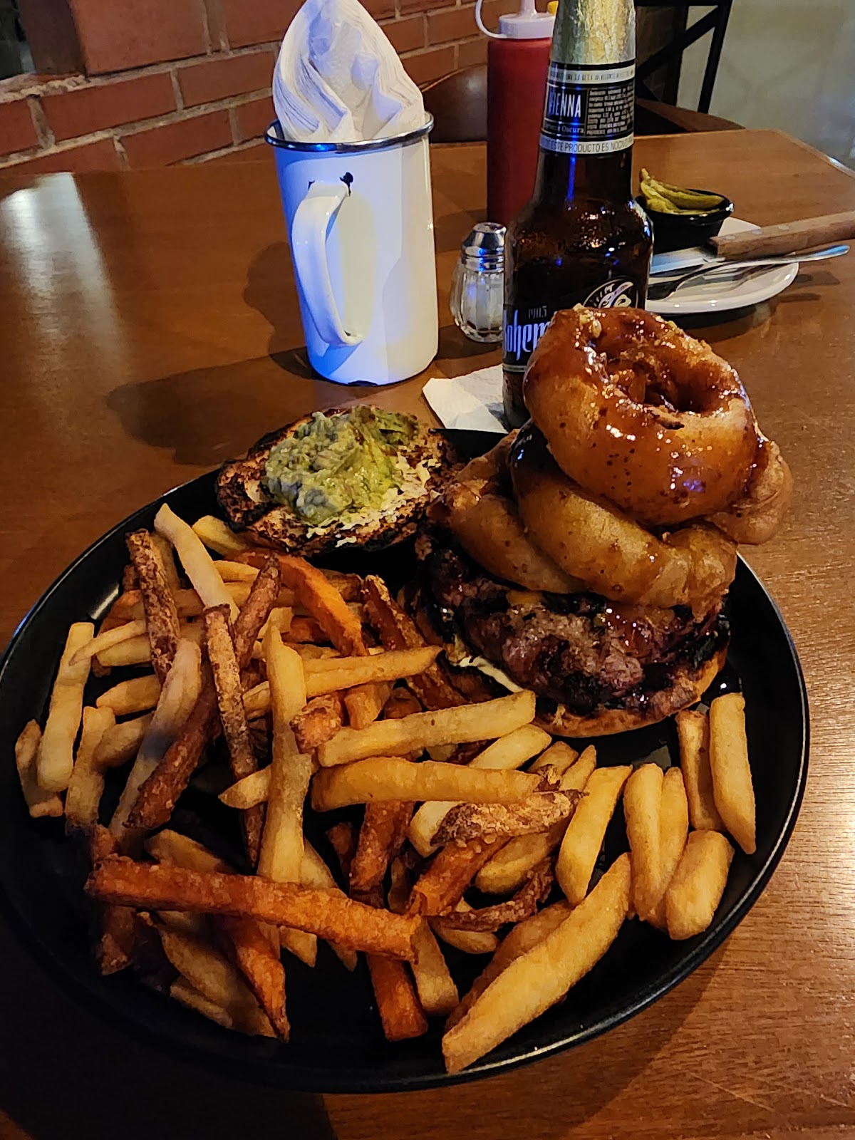 George Neighborhood Kitchen & Bar