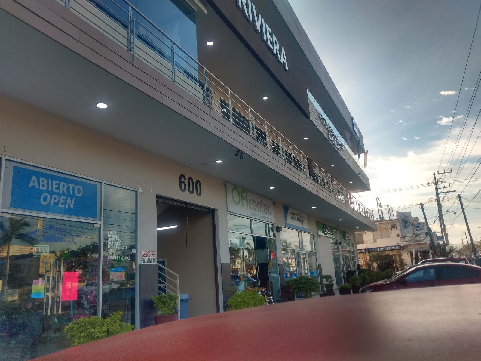 Plaza Riviera
