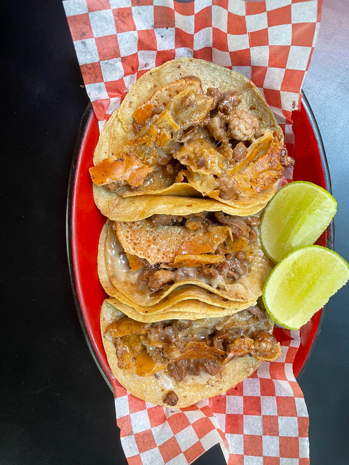 La Diferencia Rest & Bar