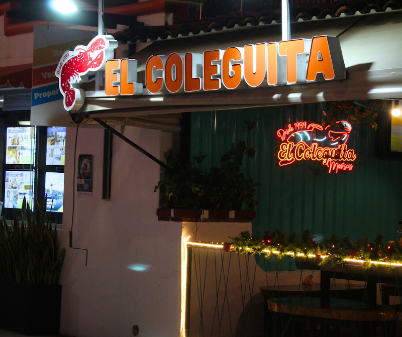 El Coleguita Mariscos Marina Vallarta