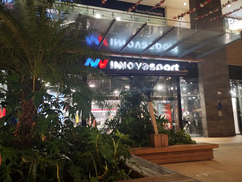 Plaza comercial puerto cancun