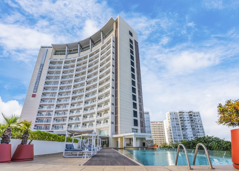 Krystal Urban Cancún & Beach Club