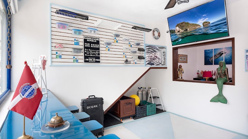 PADI 5 Star - Banderas Scuba Republic - Romantic Zone