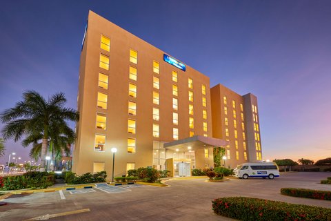 City Express by Marriott Manzanillo